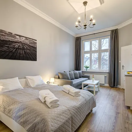 Dom & House - Podjazd Apartamento *