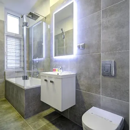 Dom & House - Podjazd Apartamento